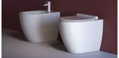 WC con Scarico Traslato: La Soluzione Ideale per Bagni Moderni